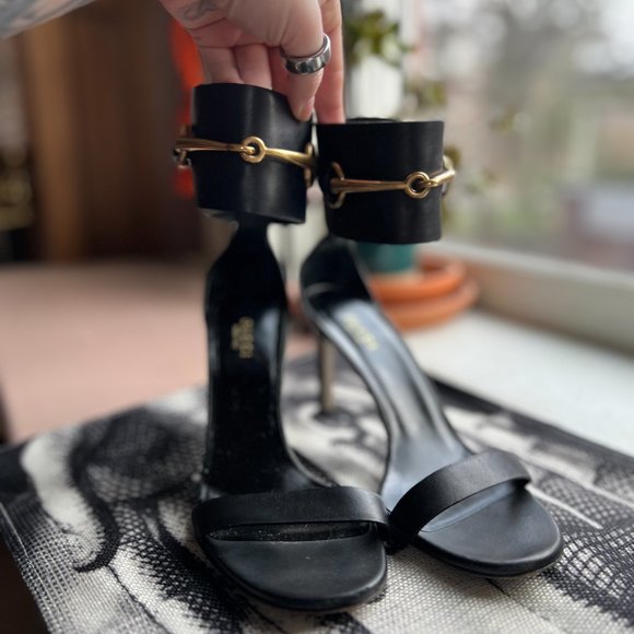 Gucci Ursula Leather Horse Bit Ankle Strap Heels - Picture 9 of 13
